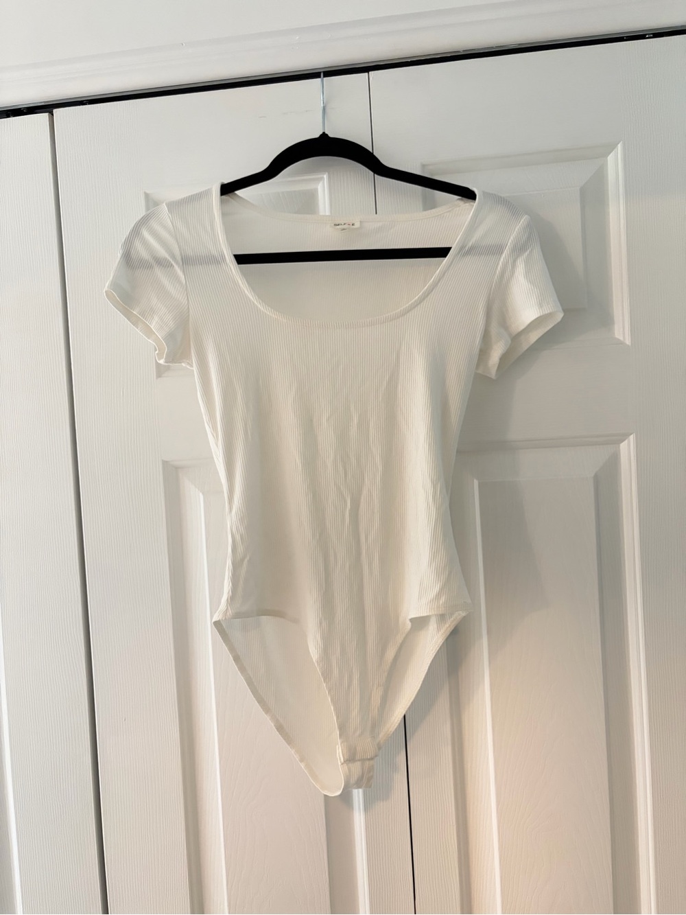 Selfie White Scoop Neck Bodysuit S